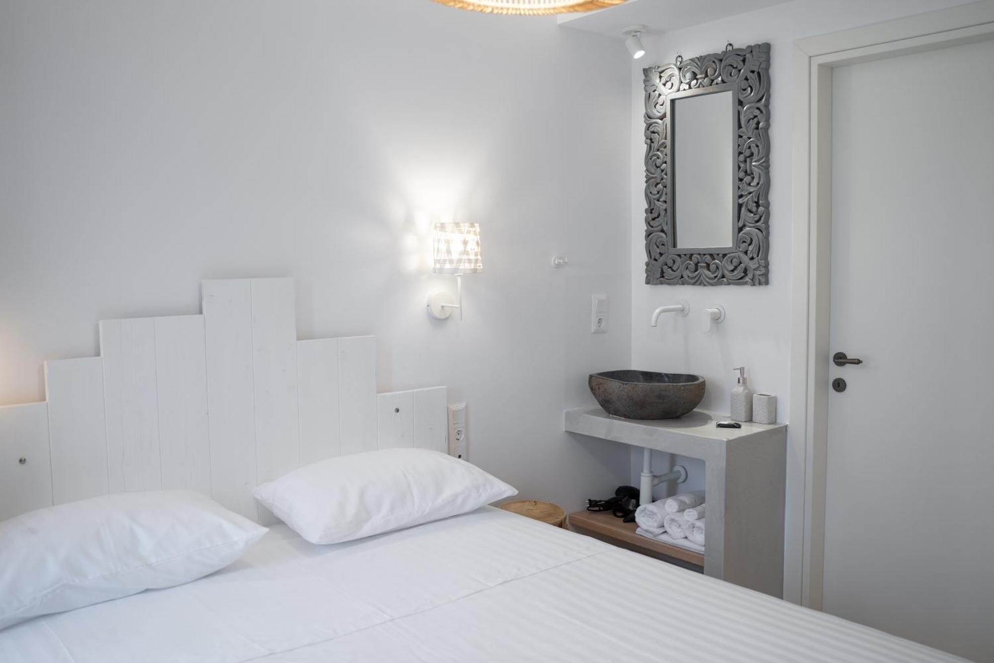 Olvio Suites Kardhamili Eksteriør billede